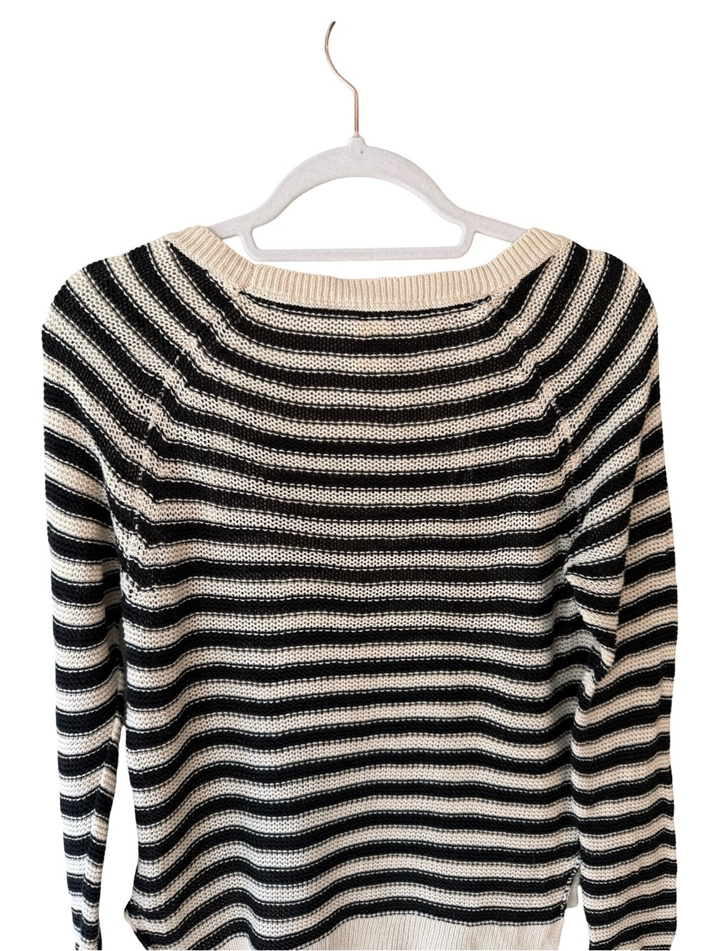 Roxy Black and Cream Striped Crewneck Sweater Size M Beach Coastal Lightweight - Picture 14 of 16